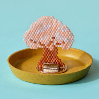 シェイプドステッチで作る桜 のハンドメイド