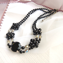 �����ƥ�̿�