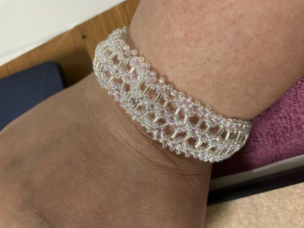 【良かった】ビーズが綺麗でへのレビューです