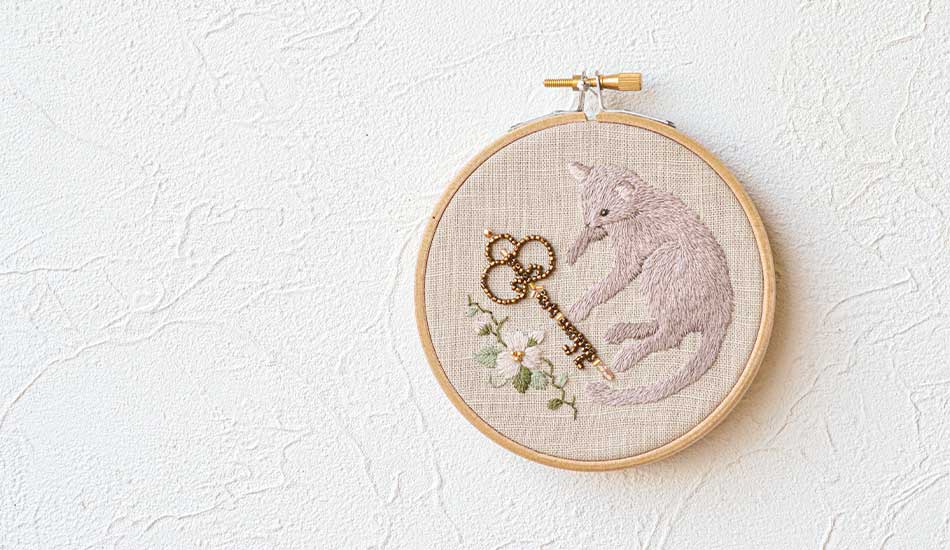 Mischievous Cat Wall Decoration（いたずらネコの壁飾り）
