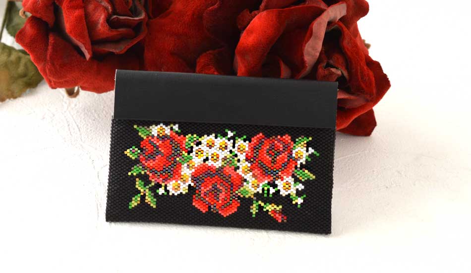 ペヨーテステッチで作るカードケースキット(薔薇とマーガレット)