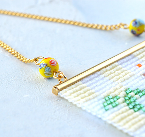 デリカビーズ織りで作るミニタペストリー(干支午と縁起物) デリカビーズ織りで作るミニタペストリー(干支午と縁起物)